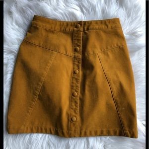 Perfect suede fall skirt 🍁